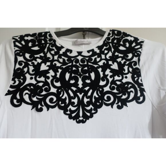 White Nightgown Size Small Women, Comfortable NWOT - Picture 2 of 4